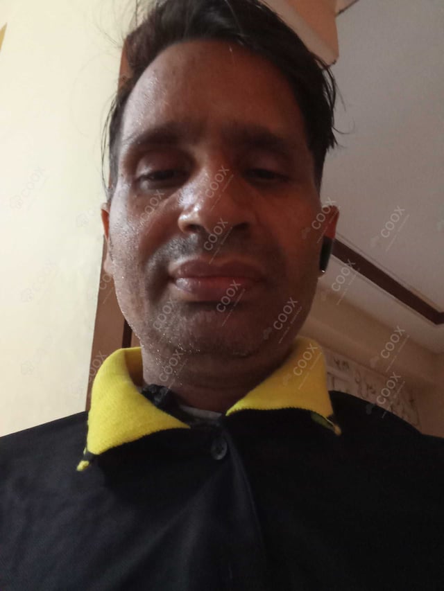 Chef from COOX at bookings. Professional cooks chefs at home