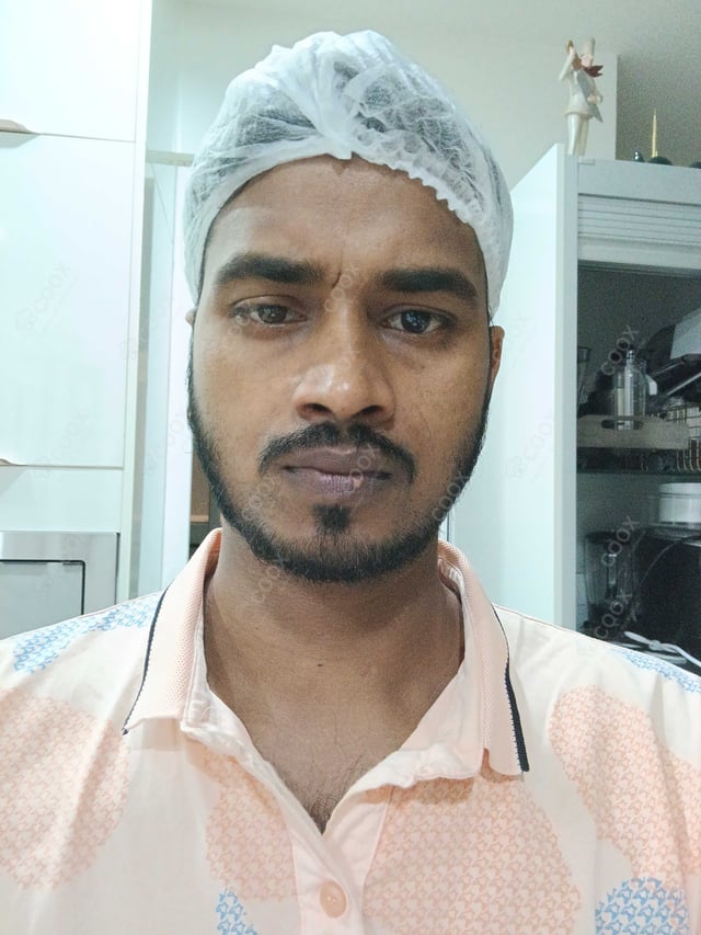 Chef from COOX at bookings. Professional cooks chefs at home