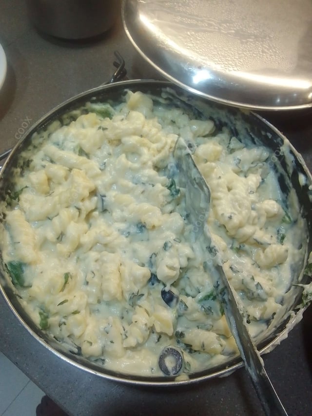 Delicious Pasta in White Sauce prepared by COOX