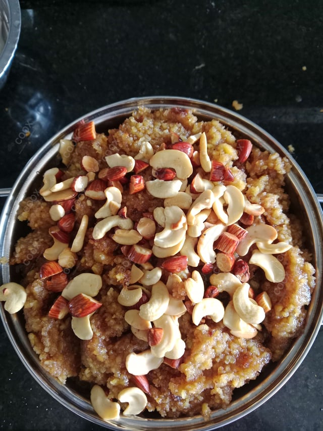 Delicious Moong Dal Halwa prepared by COOX