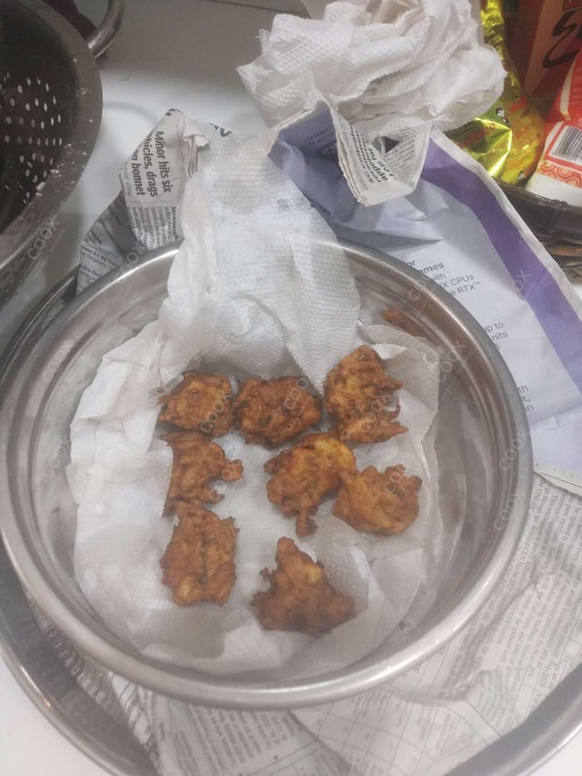 Delicious Mix Pakode prepared by COOX