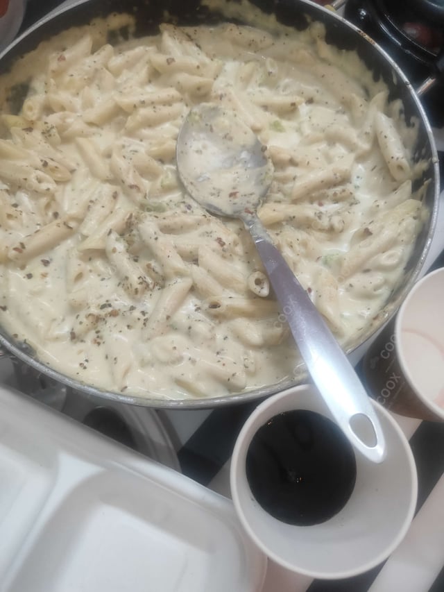 Delicious Pasta in White Sauce prepared by COOX