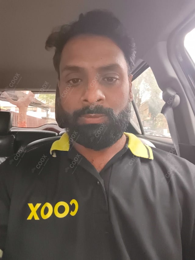 Chef from COOX at bookings. Professional cooks chefs at home