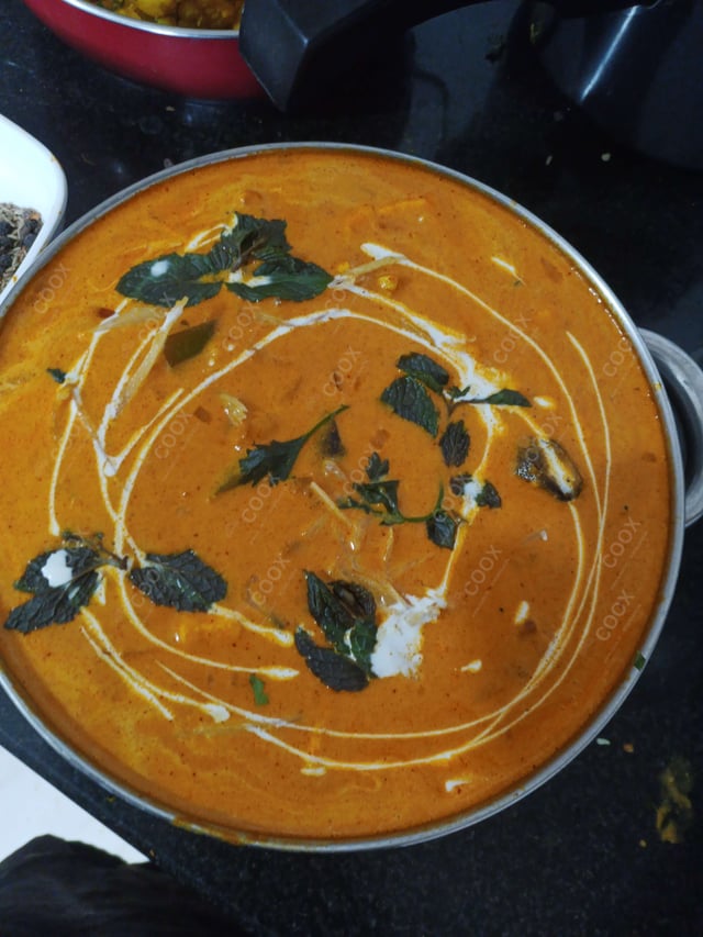 Delicious Paneer Lababdar prepared by COOX