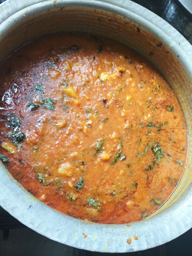 Delicious Aloo Rasedar prepared by COOX