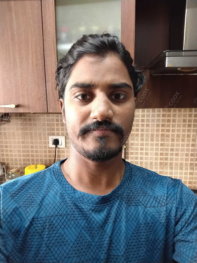 Chef from COOX at bookings. Professional cooks chefs at home