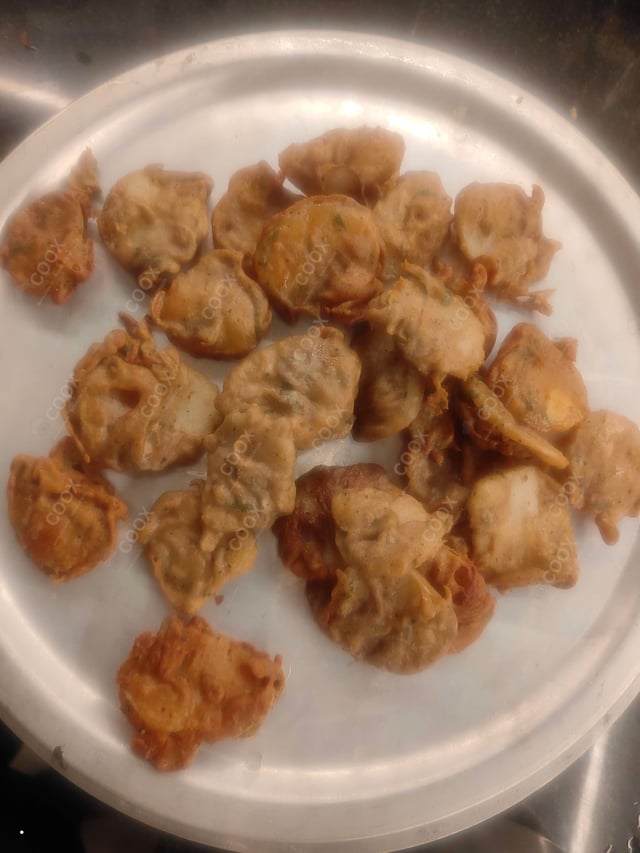 Delicious Suji ka Halwa  prepared by COOX