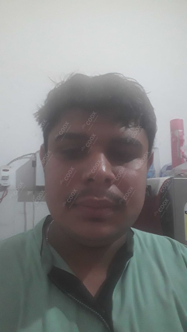 Chef from COOX at bookings. Professional cooks chefs at home