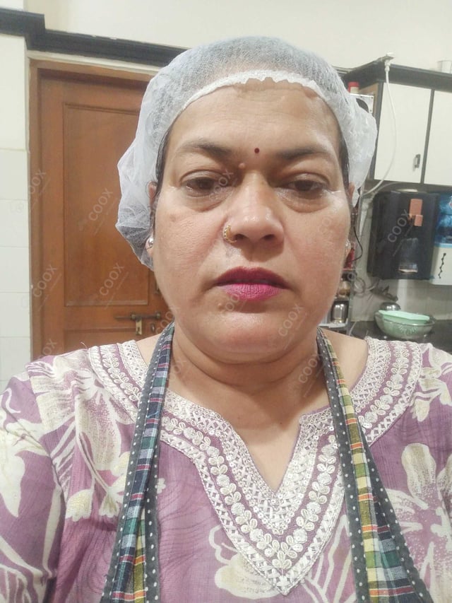 Chef from COOX at bookings. Professional cooks chefs at home