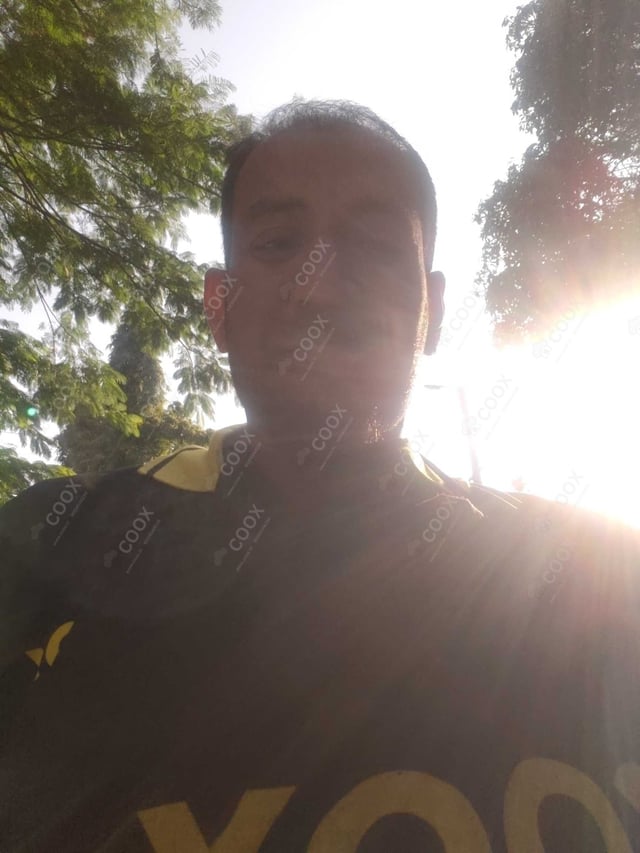 Chef from COOX at bookings. Professional cooks chefs at home