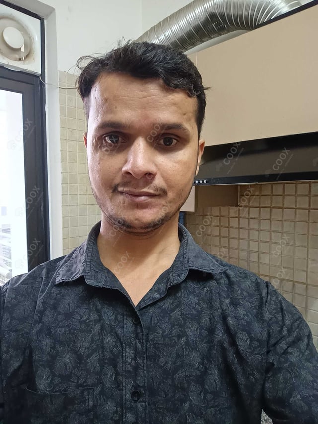 Chef from COOX at bookings. Professional cooks chefs at home