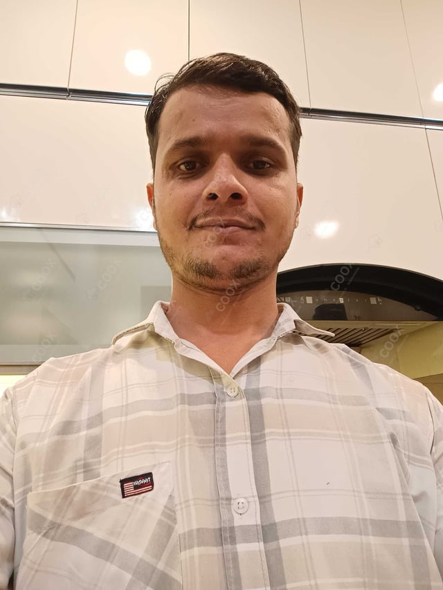 Chef from COOX at bookings. Professional cooks chefs at home