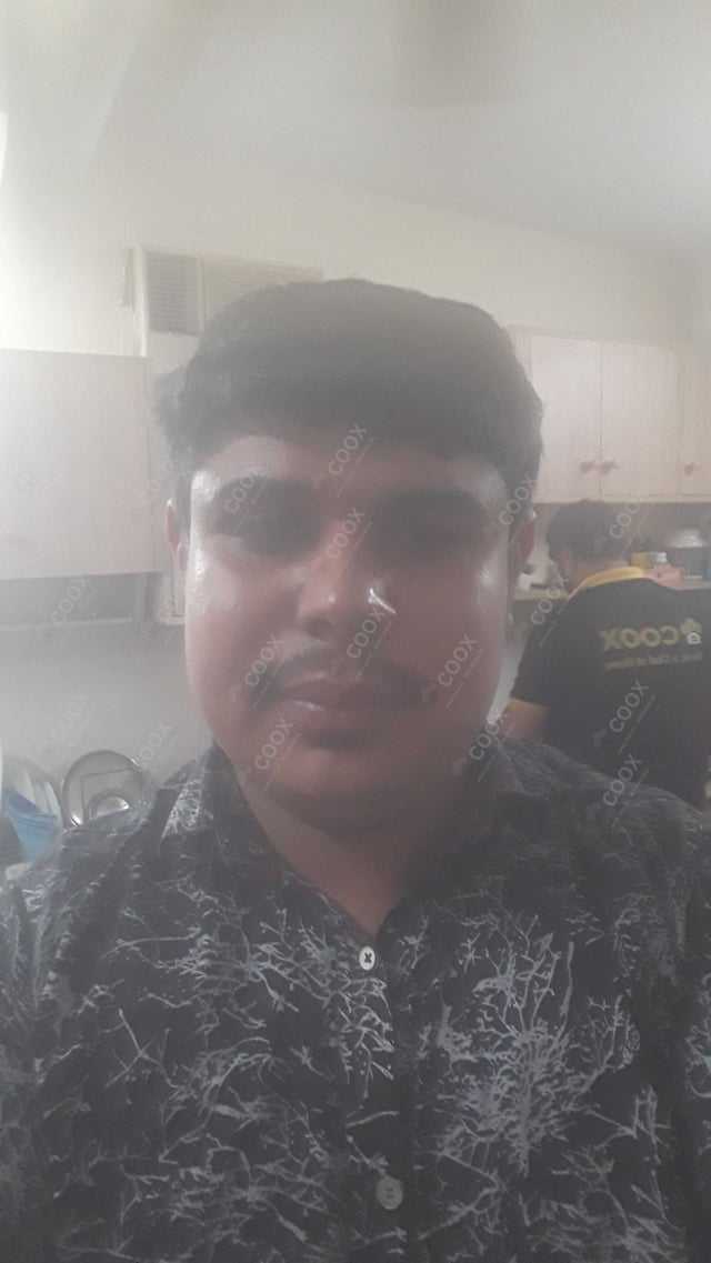 Chef from COOX at bookings. Professional cooks chefs at home