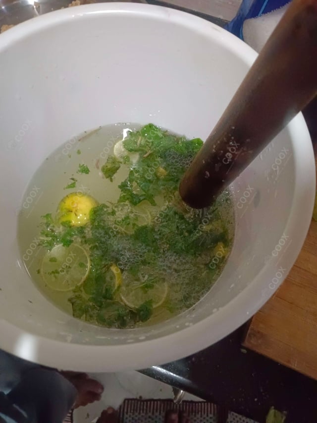 Delicious Virgin Mojito prepared by COOX