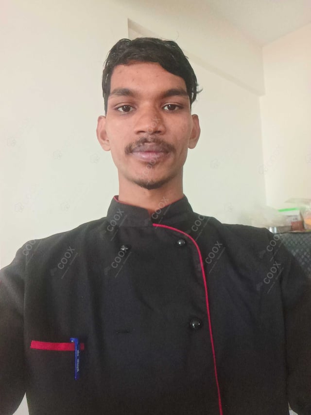 Chef from COOX at bookings. Professional cooks chefs at home