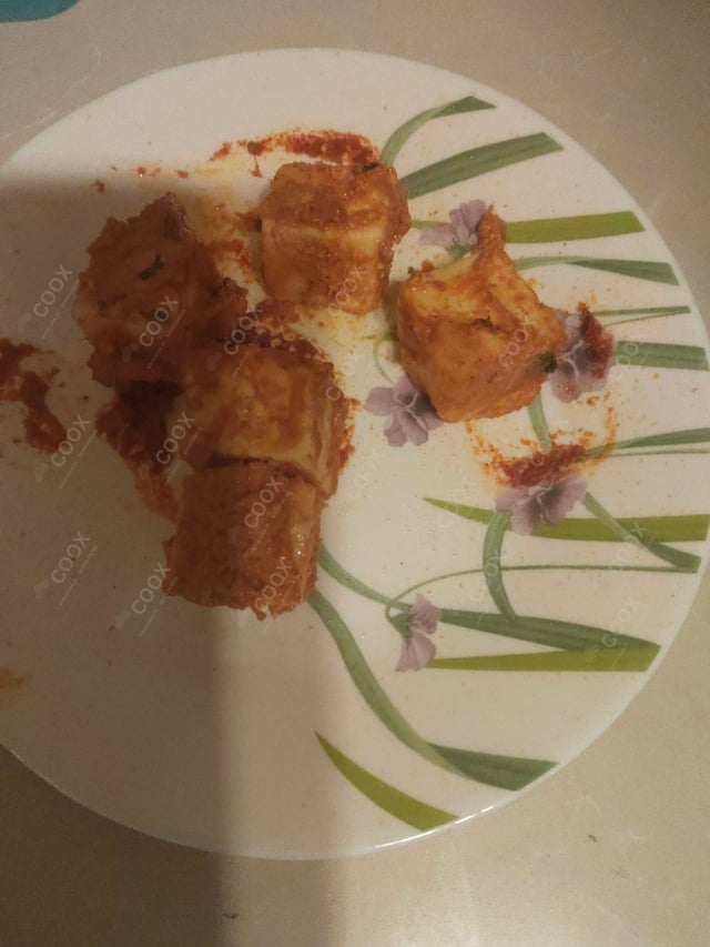 Delicious Paneer Tikka prepared by COOX