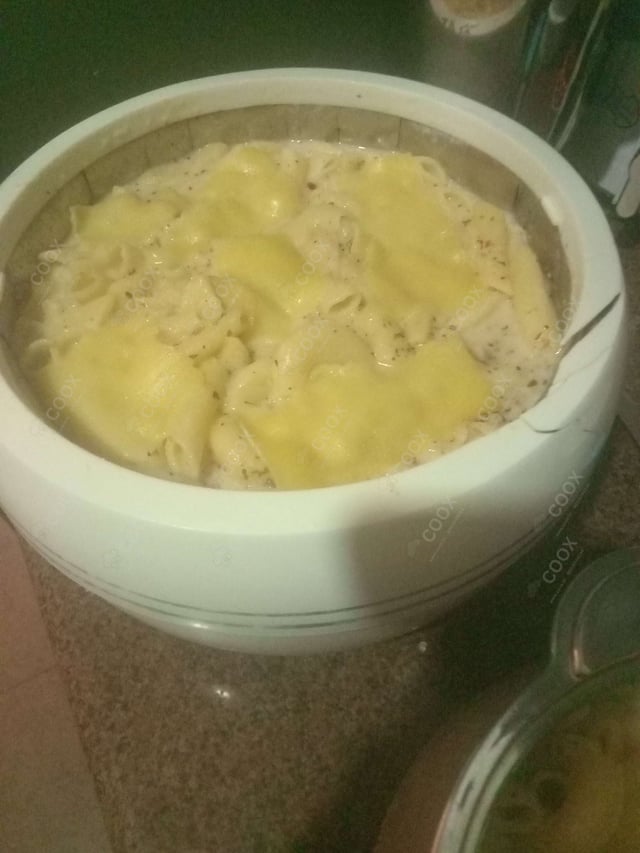 Delicious Mac and Cheese prepared by COOX