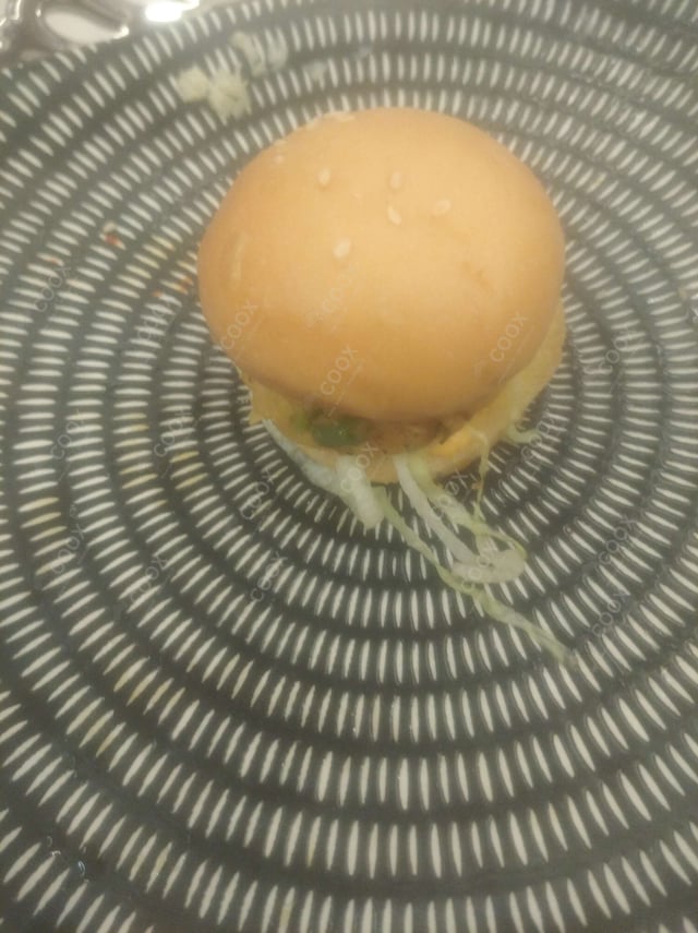 Delicious Mini Veg Burgers prepared by COOX