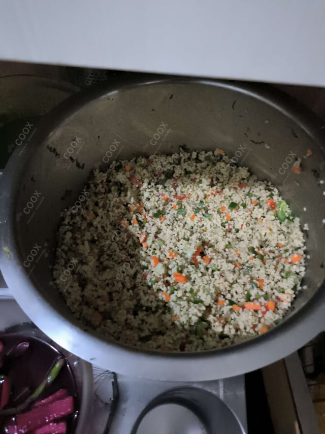 Delicious Quinoa Salad prepared by COOX