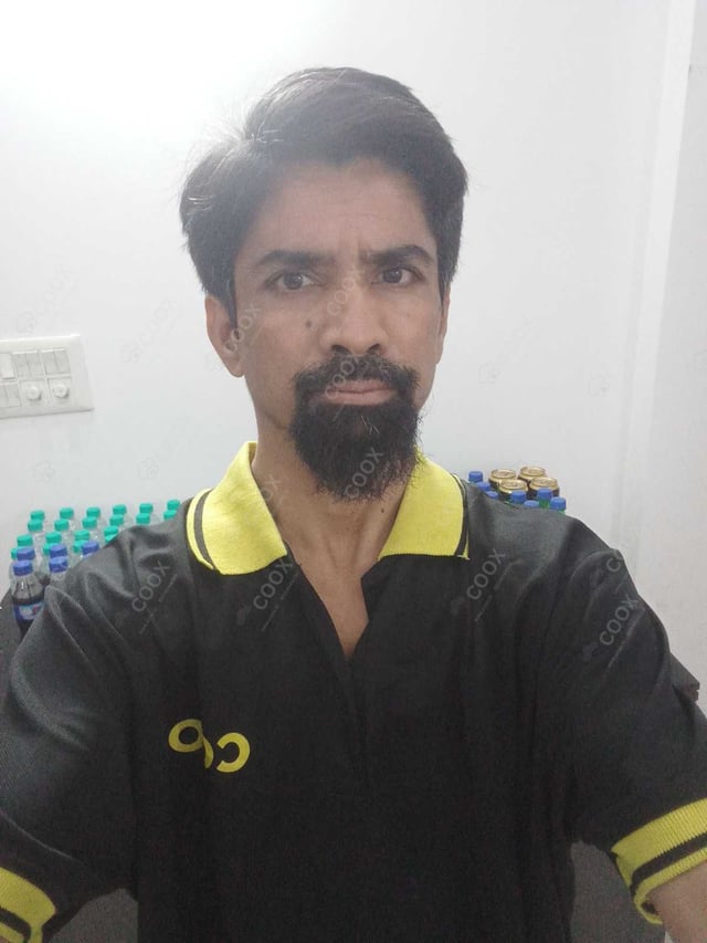 Chef from COOX at bookings. Professional cooks chefs at home