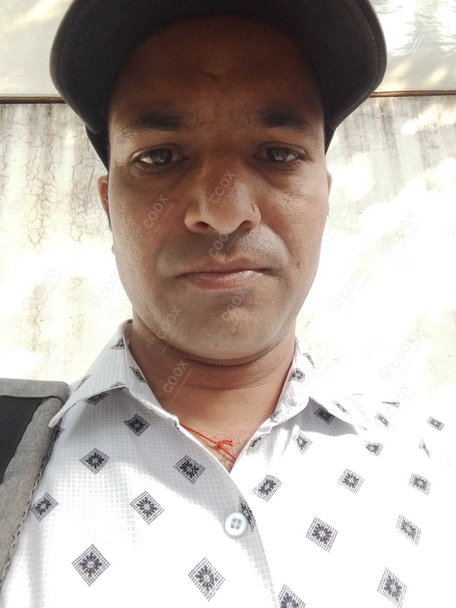 Chef from COOX at bookings. Professional cooks chefs at home