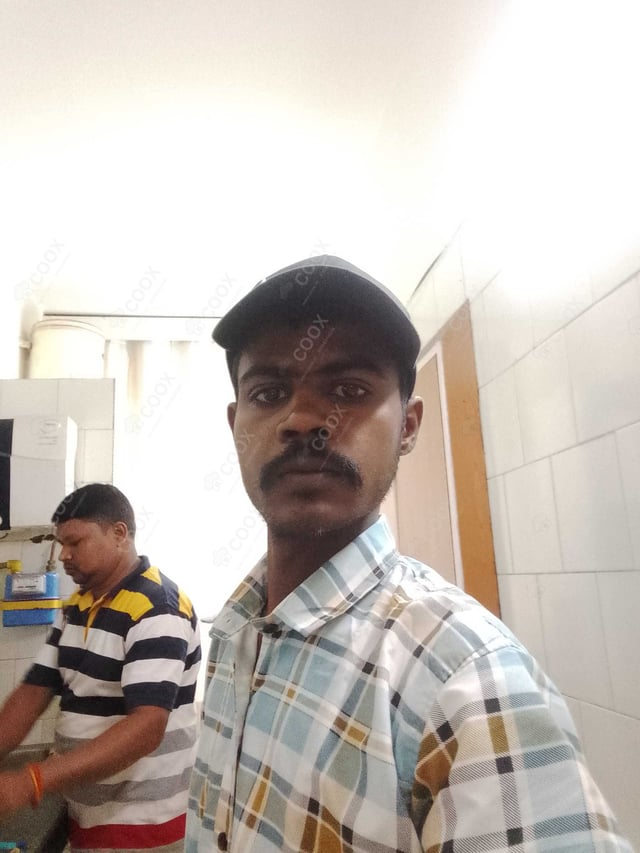 Chef from COOX at bookings. Professional cooks chefs at home