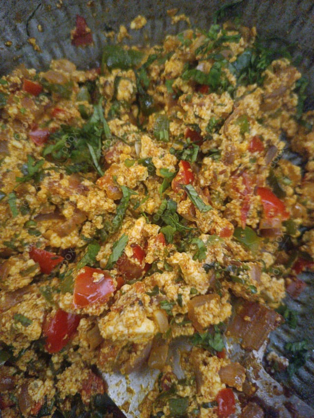 Delicious Paneer Bhurji prepared by COOX