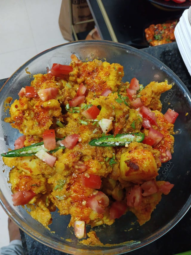 Delicious Aloo Gobhi prepared by COOX