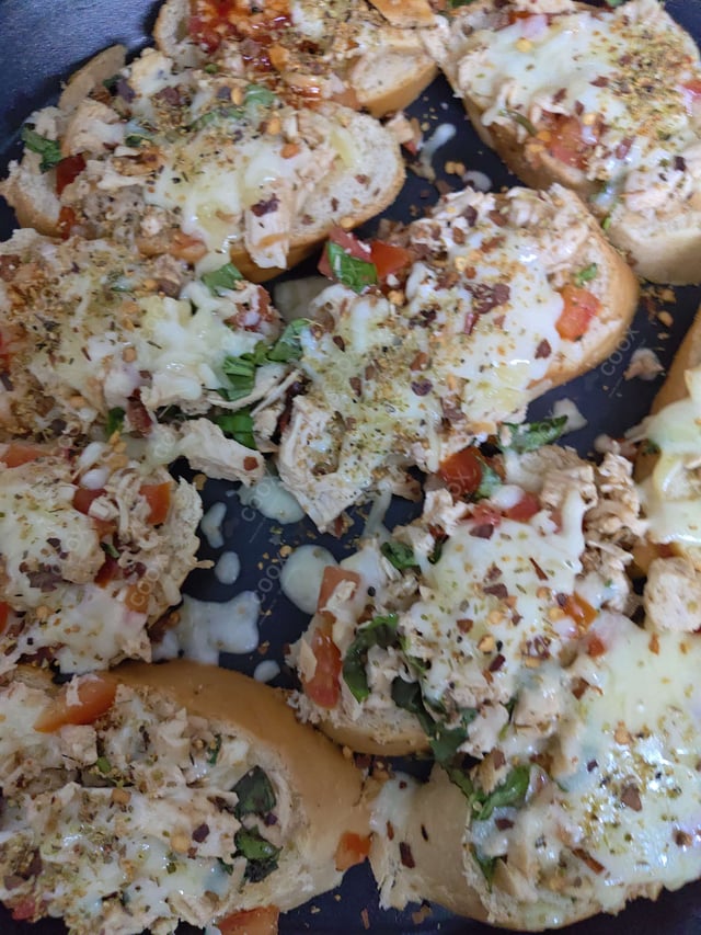 Delicious Chicken Bruschetta prepared by COOX