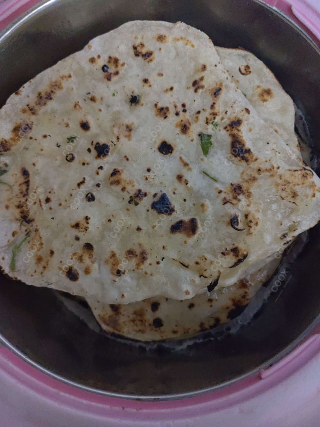 Delicious Naan (Butter / Garlic) prepared by COOX