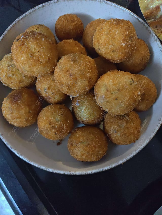 Delicious Fried Cheese Balls prepared by COOX