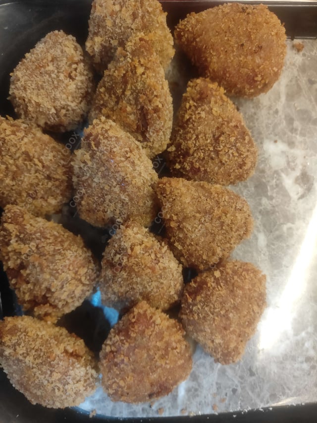 Delicious Veg Cutlets prepared by COOX