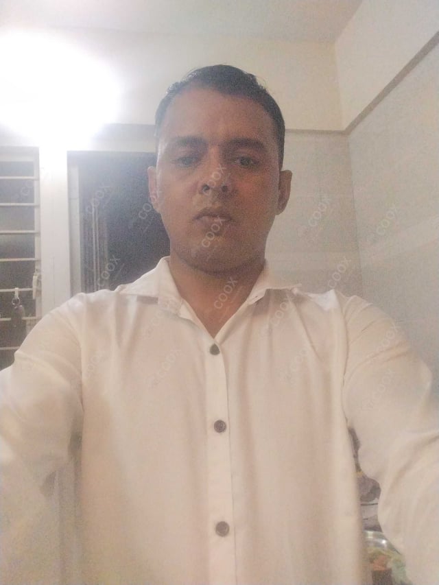 Chef from COOX at bookings. Professional cooks chefs at home