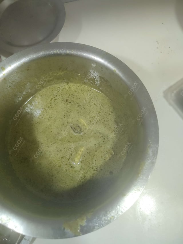 Delicious Palak Paneer prepared by COOX