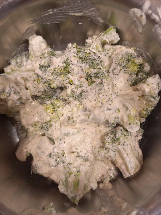 Delicious Tandoori Broccoli prepared by COOX