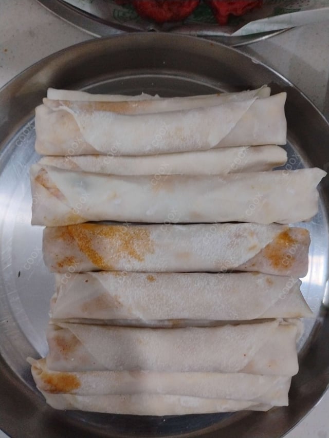 Delicious Veg Spring Rolls prepared by COOX