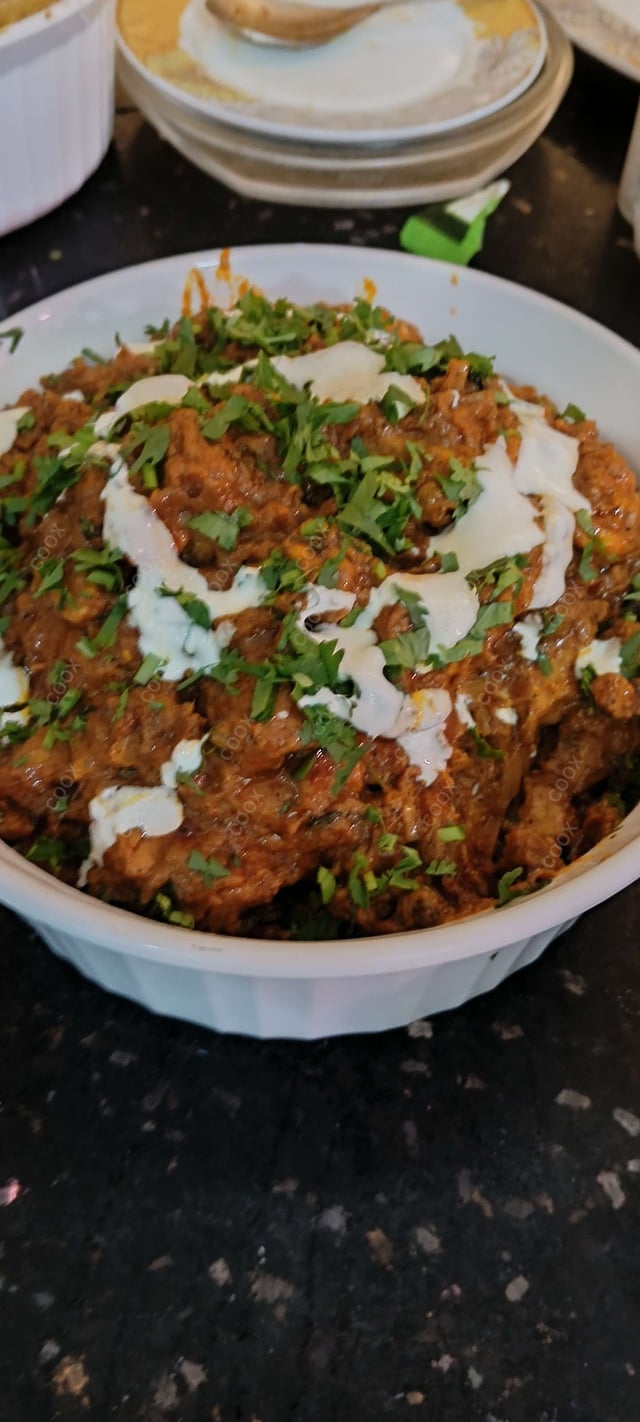 Delicious Chicken Hakka Noodles prepared by COOX