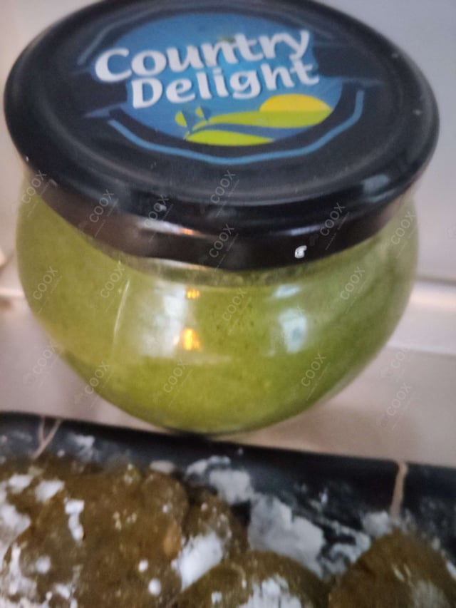 Delicious Green Chutney prepared by COOX