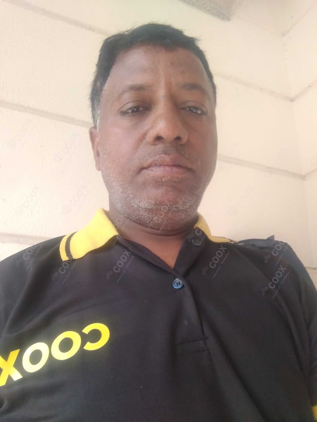 Chef from COOX at bookings. Professional cooks chefs at home