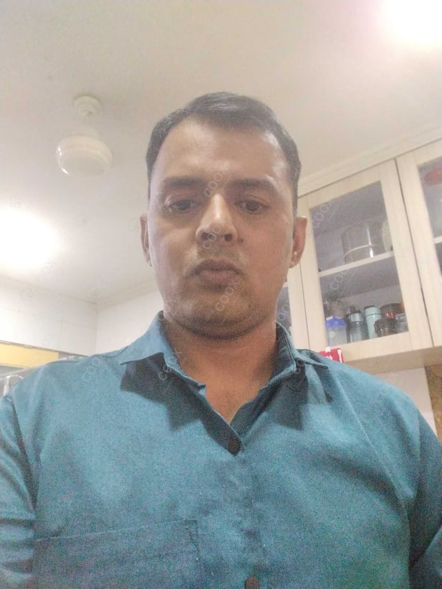 Chef from COOX at bookings. Professional cooks chefs at home