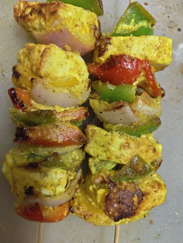 Delicious Paneer Tikka prepared by COOX