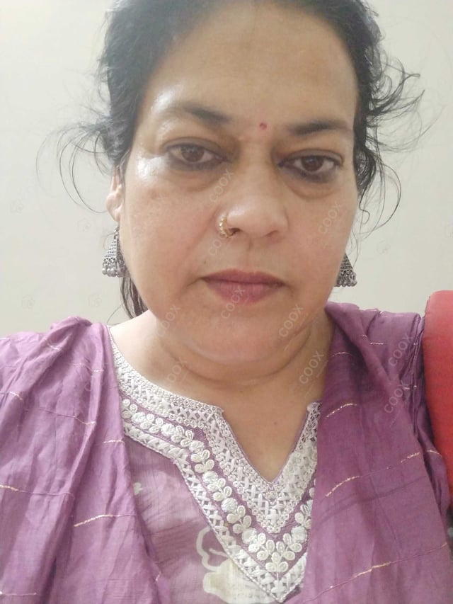 Chef from COOX at bookings. Professional cooks chefs at home