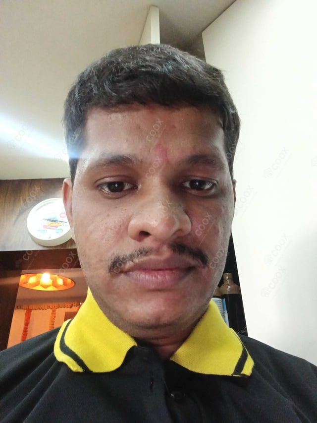 Chef from COOX at bookings. Professional cooks chefs at home