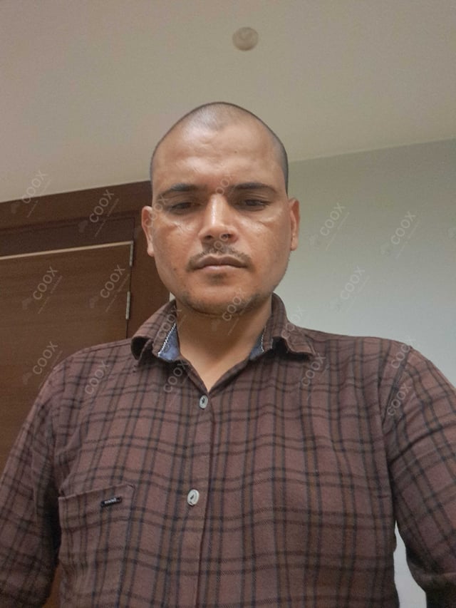 Chef from COOX at bookings. Professional cooks chefs at home