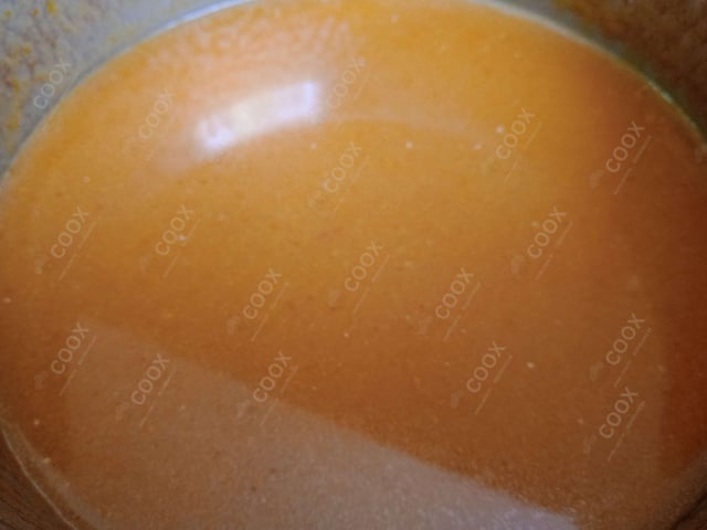 Delicious Tomato Basil Soup prepared by COOX