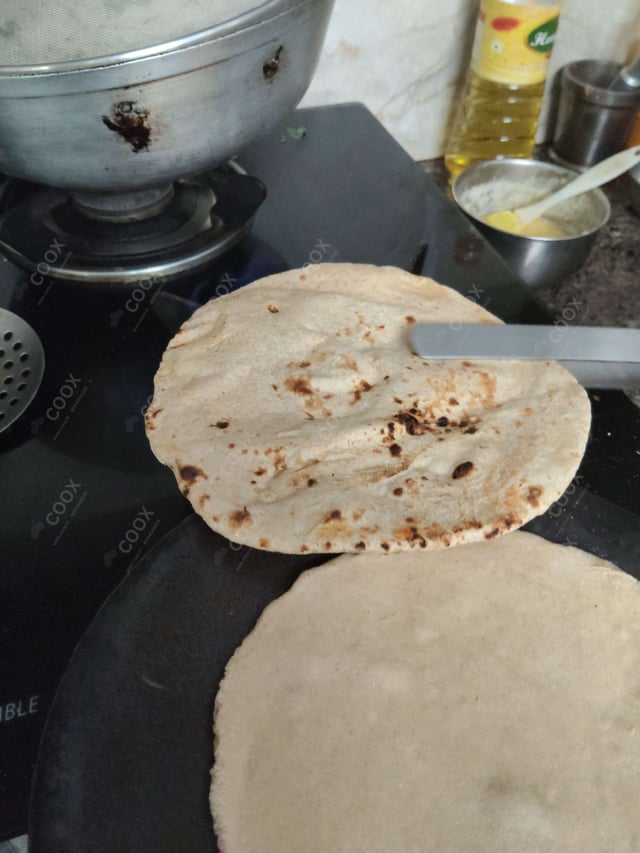 Delicious Tawa Rotis prepared by COOX