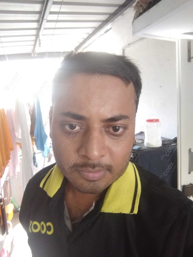 Chef from COOX at bookings. Professional cooks chefs at home