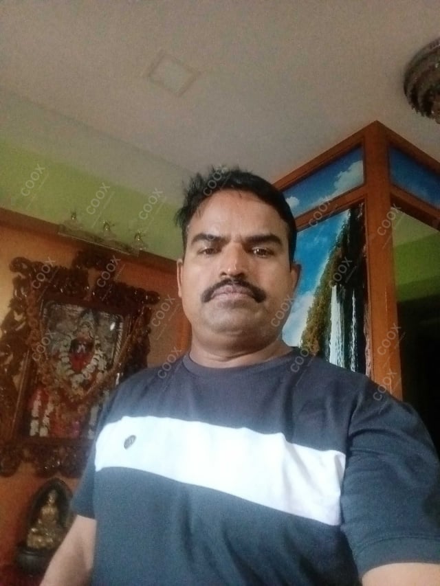 Chef from COOX at bookings. Professional cooks chefs at home