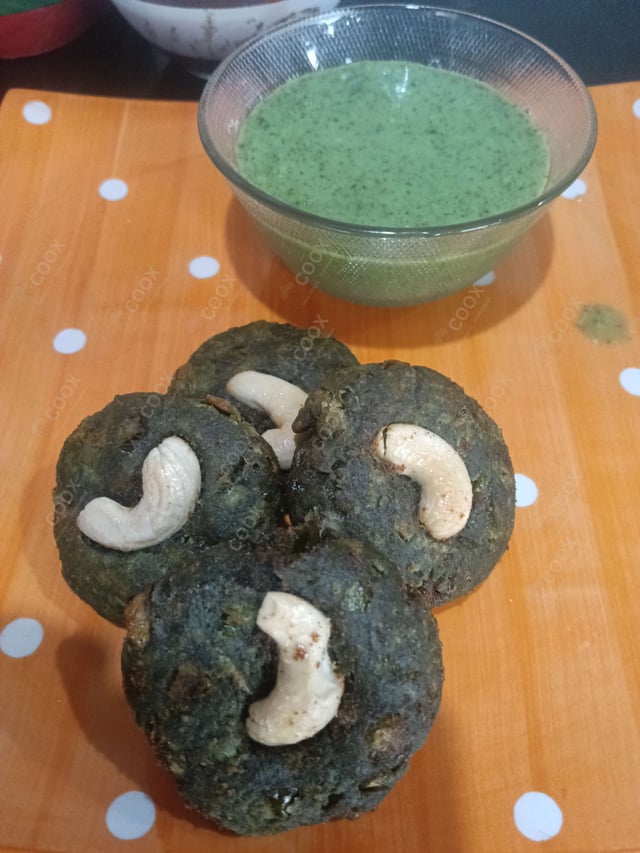 Delicious Green Chutney prepared by COOX