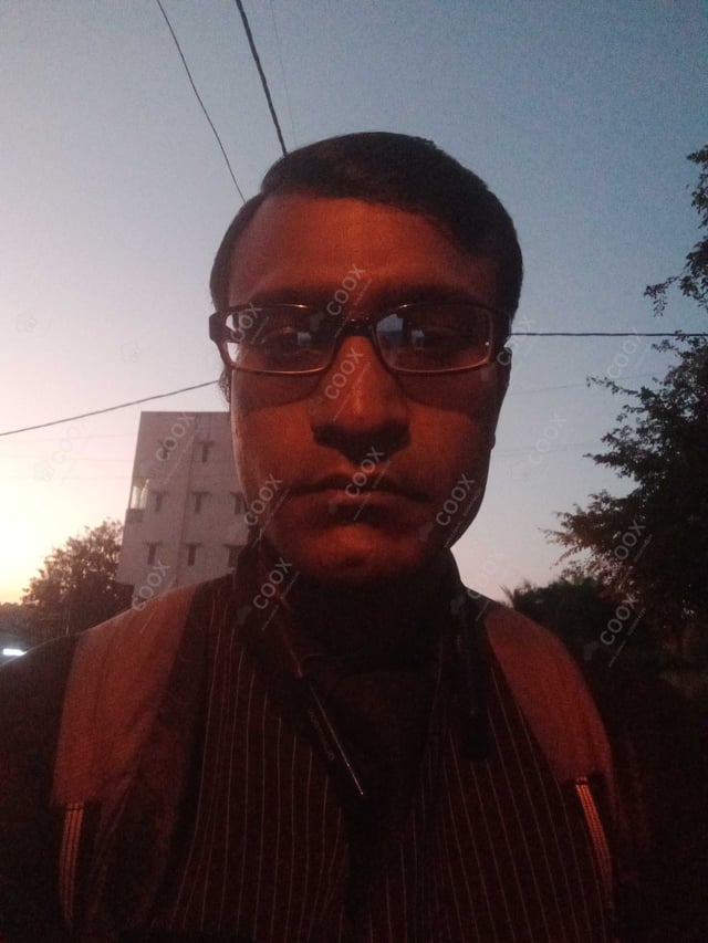 Chef from COOX at bookings. Professional cooks chefs at home